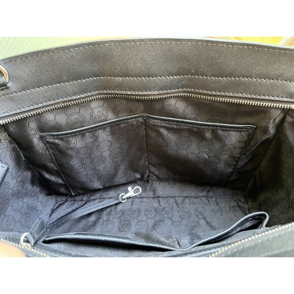 MICHAEL KORS Extra Large White Black Tote Bag Crossbody Saffiano Leather Selma - Picture 8 of 12